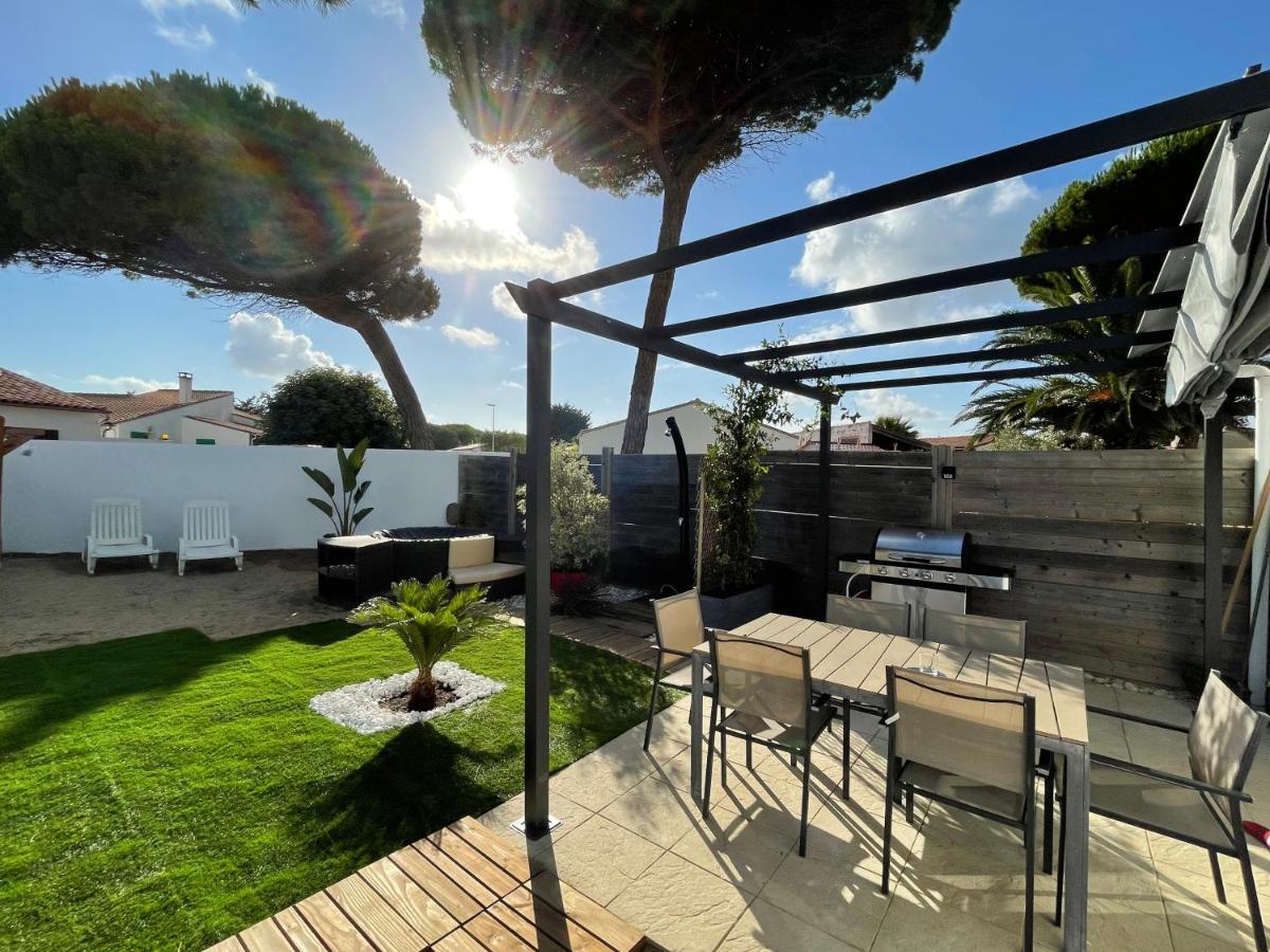 Maison Avec Spa Idealement Placee Au Bois Plage Ле-Буа-Плаж-ан-Ре Экстерьер фото